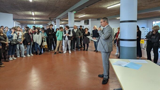 PXL_20221014_161229992 redim 680x38.jpg